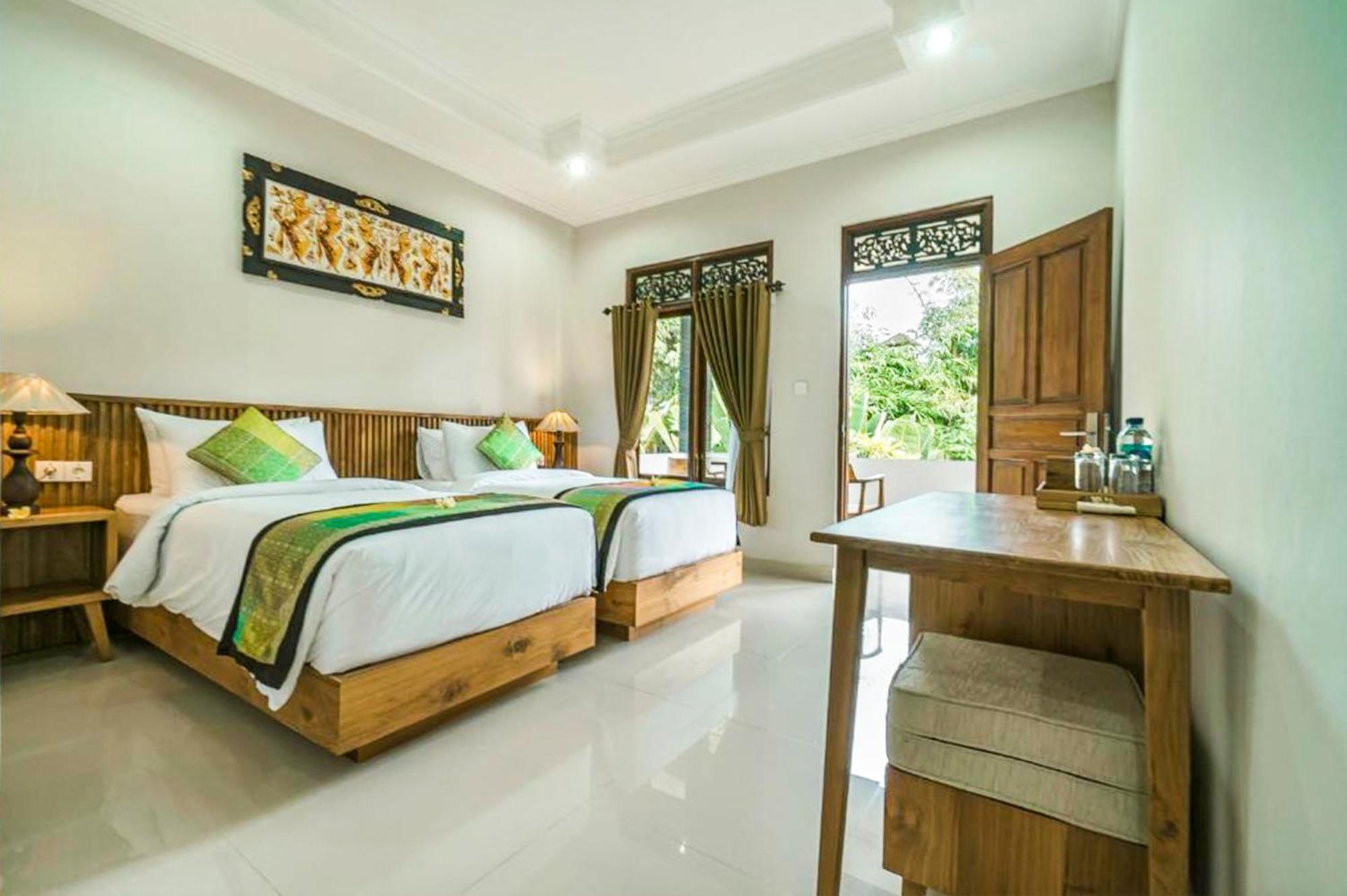 Esty House Hotell Ubud Eksteriør bilde