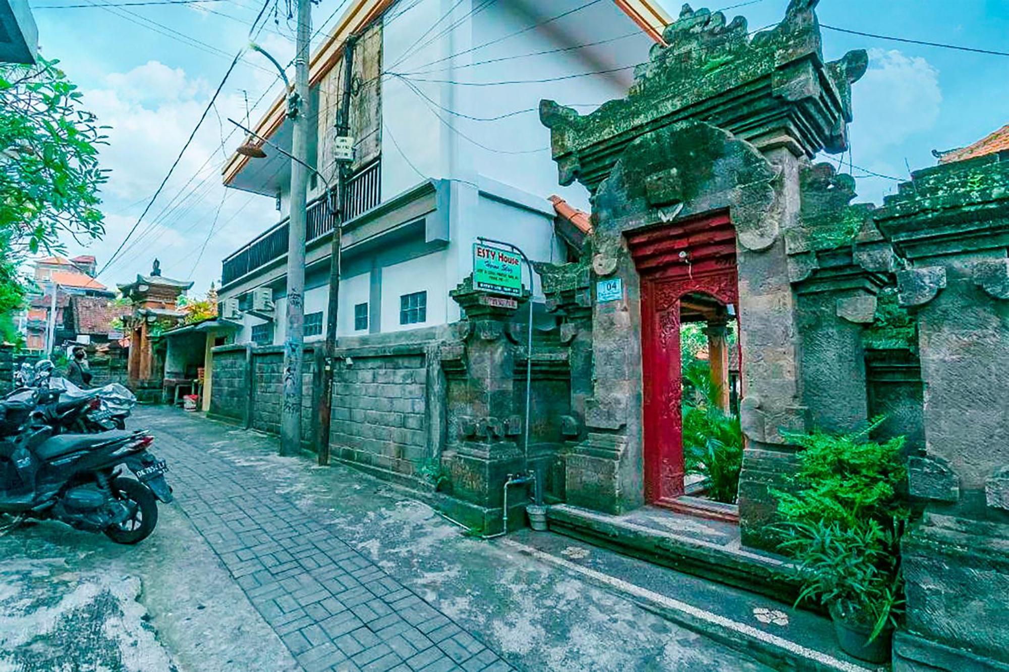 Esty House Hotell Ubud Eksteriør bilde